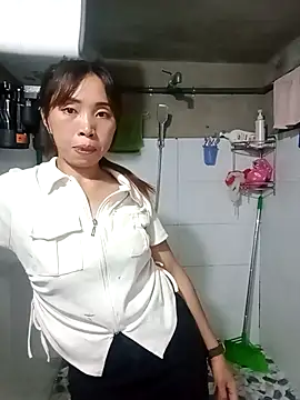 Snapshot of sulove_xx chatting on September 26, 2025, 12:56 pm sulove xx online show from September 26, 2025, 12:56 pm