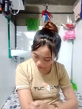 Snapshot of sulove_xx chatting on October 3, 2025, 2:29 pm sulove xx online show from October 3, 2025, 2:29 pm