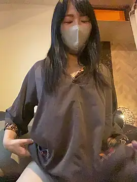 yuuka82619y online show from September 16, 2025, 3:40 am