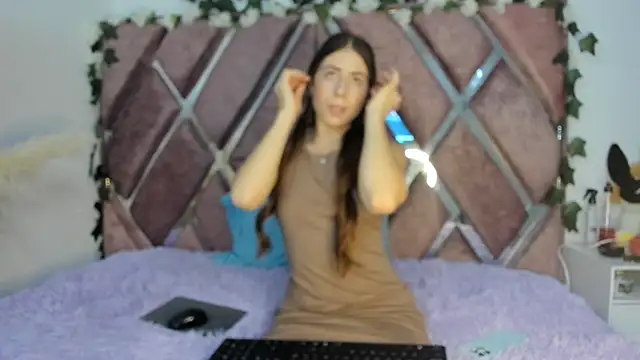 lalau809 online show from September 26, 2025, 5:53 pm