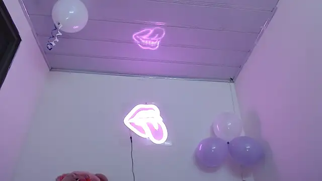 valerii fox 69 online show from January 14, 2026, 3:21 am