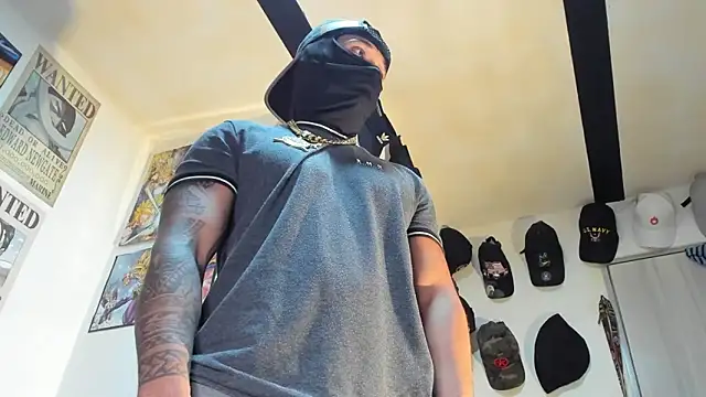  MACCARTHY TAYLOR online show from September 28, 2025, 3:13 am