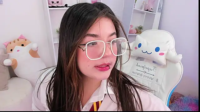 dolce antonellaa online show from December 22, 2025, 2:17 pm