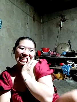 quynhkoolbae online show from September 13, 2025, 2:06 pm