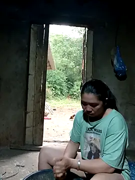 Snapshot of quynhkoolbae chatting on September 17, 2025, 11:07 pm quynhkoolbae online show from September 17, 2025, 11:07 pm