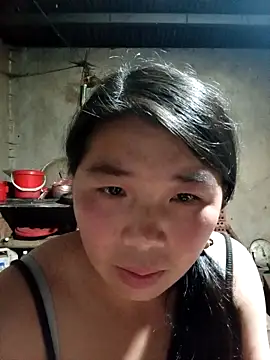 Snapshot of quynhkoolbae chatting on October 2, 2025, 12:19 pm quynhkoolbae online show from October 2, 2025, 12:19 pm