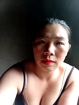 Snapshot of quynhkoolbae chatting on September 30, 2025, 1:00 am quynhkoolbae online show from September 30, 2025, 1:00 am