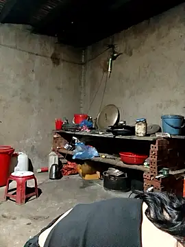 quynhkoolbae online show from September 11, 2025, 11:43 am