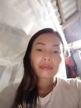 Annaacutee online show from October 1, 2025, 8:08 am