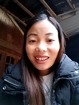 Annaacutee online show from November 2, 2025, 1:10 am