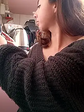 MoonBlueSex online show from October 29, 2025, 4:50 pm