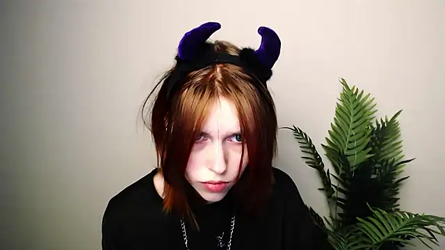 Snapshot of GuessMe___ chatting on February 19, 2026, 10:51 pm GuessMe online show from February 19, 2026, 10:51 pm