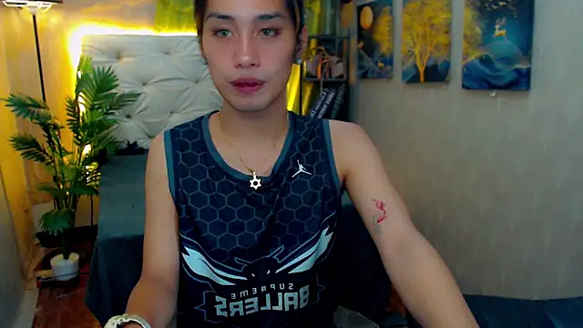 QueenKim Fuckerxx online show from September 13, 2025, 9:53 am