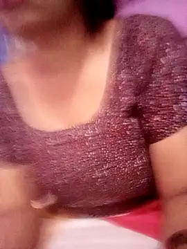 Snapshot of TINASONI chatting on October 8, 2025, 3:41 am TINASONI online show from October 8, 2025, 3:41 am