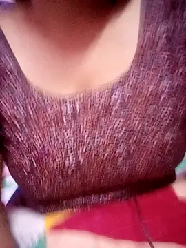 Snapshot of TINASONI chatting on October 16, 2025, 2:31 am TINASONI online show from October 16, 2025, 2:31 am