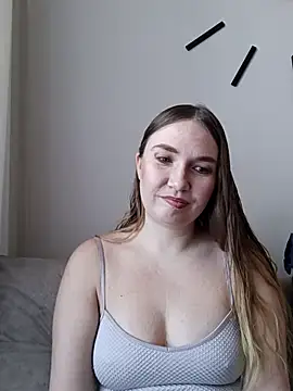 KisaVixen online show from March 7, 2026, 1:16 pm