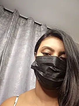 Indian GlowingMiax online show from April 13, 2026, 7:01 am