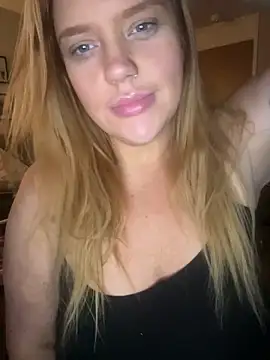 Snapshot of MysteriousMylaX chatting on September 28, 2025, 5:36 am MysteriousMylaX online show from September 28, 2025, 5:36 am