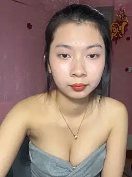 Snapshot of Phthao chatting on October 2, 2025, 3:04 pm Phthao online show from October 2, 2025, 3:04 pm