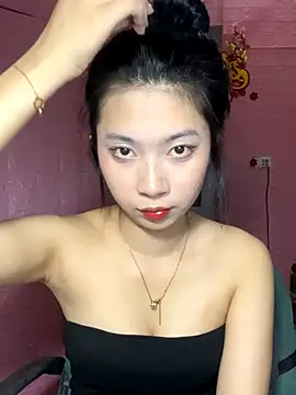 Snapshot of Phthao chatting on September 12, 2025, 4:18 pm Phthao online show from September 12, 2025, 4:18 pm