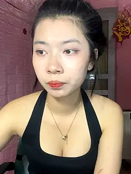 Snapshot of Phthao chatting on September 24, 2025, 3:40 pm Phthao online show from September 24, 2025, 3:40 pm