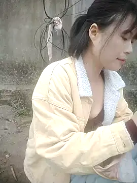 linda bae00 online show from February 4, 2026, 12:49 am