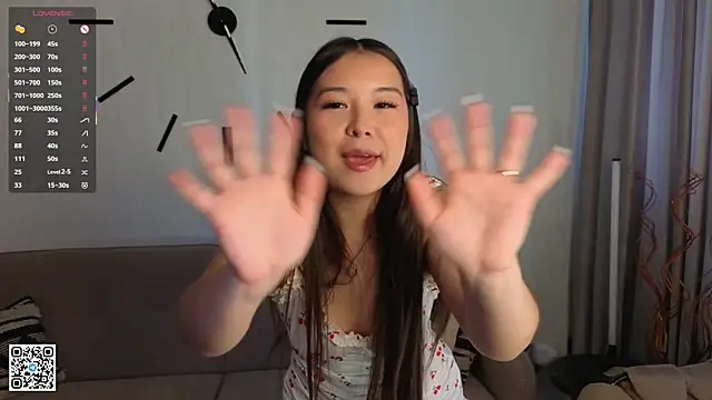 AlberthaEscue online show from September 24, 2025, 4:19 am