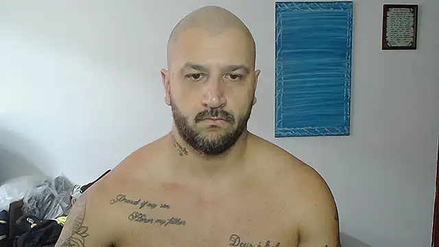 JeanCafa online show from September 24, 2025, 6:47 pm