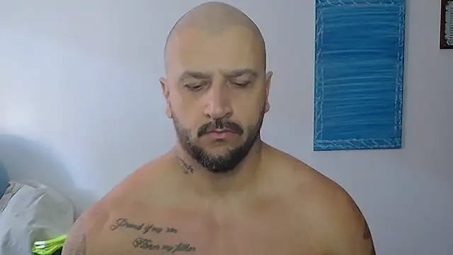 JeanCafa online show from October 17, 2025, 5:37 pm