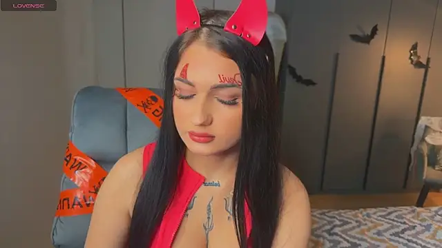 Snapshot of mygoddesshecate chatting on October 30, 2025, 8:23 am mygoddesshecate online show from October 30, 2025, 8:23 am