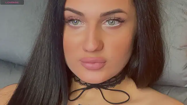 mygoddesshecate online show from November 7, 2025, 10:31 am