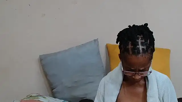 Snapshot of SugarPoppy24xxx chatting on October 11, 2025, 8:48 am SugarPoppy24xxx online show from October 11, 2025, 8:48 am