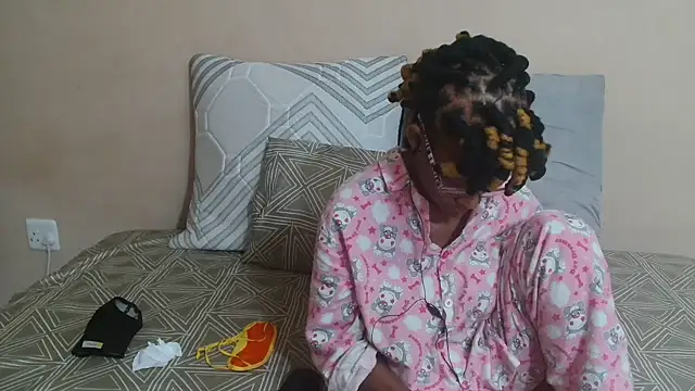 Snapshot of SugarPoppy24xxx chatting on September 29, 2025, 4:23 pm SugarPoppy24xxx online show from September 29, 2025, 4:23 pm