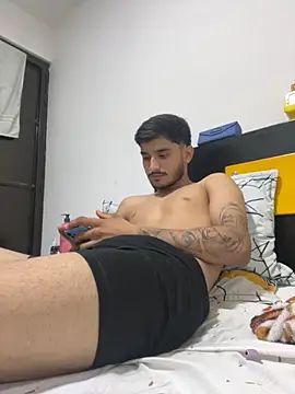 Nas-z09 online show from September 11, 2025, 4:12 am