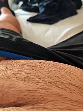 Snapshot of t-dog26 chatting on October 21, 2025, 1:43 pm t-dog26 online show from October 21, 2025, 1:43 pm