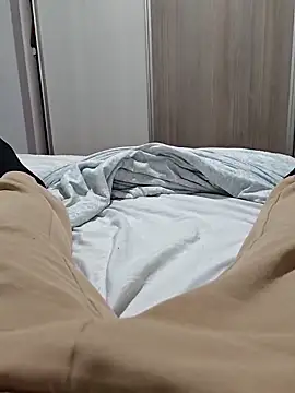 t-dog26 online show from February 8, 2026, 7:06 am