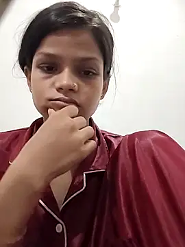 Komal0099 online show from September 26, 2025, 2:57 pm