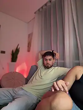 Snapshot of Tomas_Olivia chatting on February 20, 2026, 7:10 am Tomas Olivia online show from February 20, 2026, 7:10 am