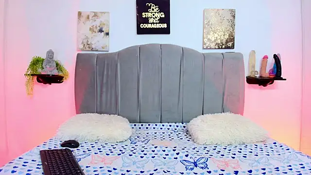 Snapshot of Maddy_Esther chatting on September 26, 2025, 3:57 am Maddy Esther online show from September 26, 2025, 3:57 am