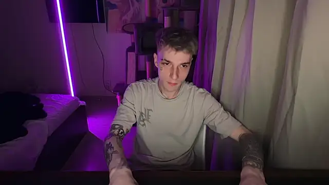 davesinner online show from April 4, 2026, 9:32 pm