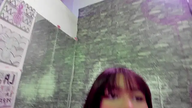karoll  sex online show from May 28, 2026, 12:55 pm