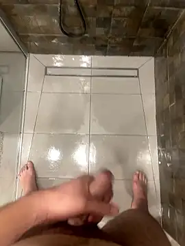 MrZli online show from January 11, 2026, 6:37 pm