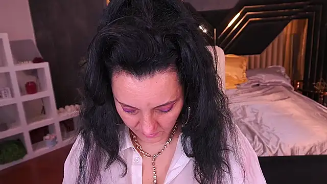 Snapshot of ValeryRosseee chatting on October 2, 2025, 6:55 pm ValeryRosseee online show from October 2, 2025, 6:55 pm