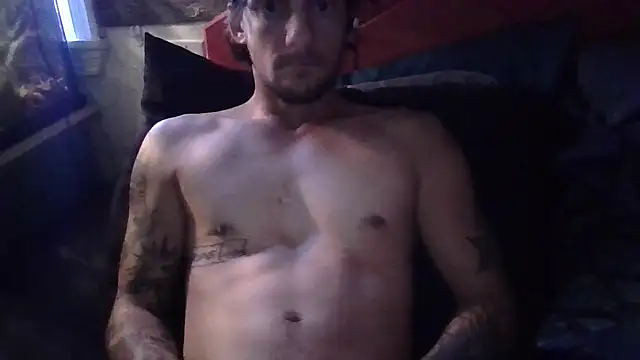 Snapshot of longdme33 chatting on October 3, 2025, 7:15 pm longdme33 online show from October 3, 2025, 7:15 pm