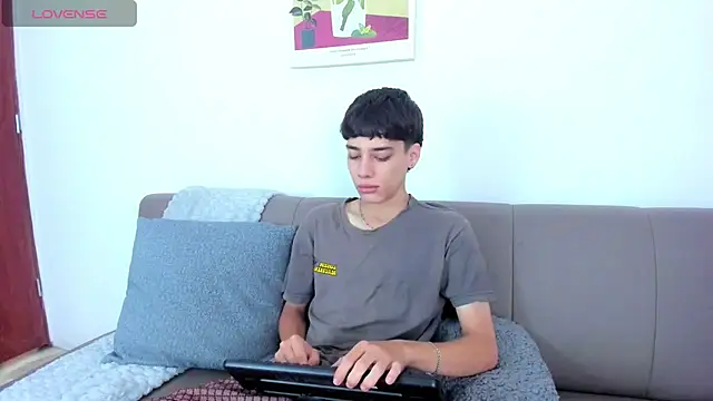 oblivion deku online show from November 30, 2025, 1:34 pm