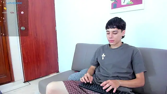 oblivion deku online show from December 3, 2025, 1:32 pm