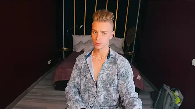 LawrenceMiles online show from September 21, 2025, 4:50 am