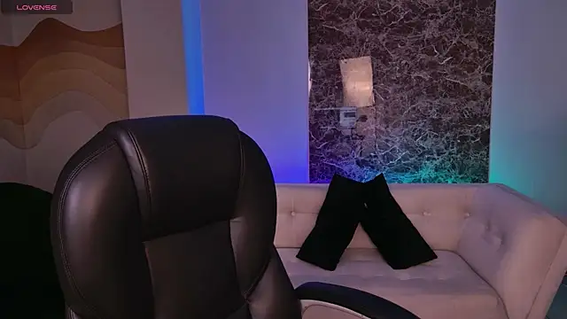 AprilRhodes  online show from October 23, 2025, 2:43 am