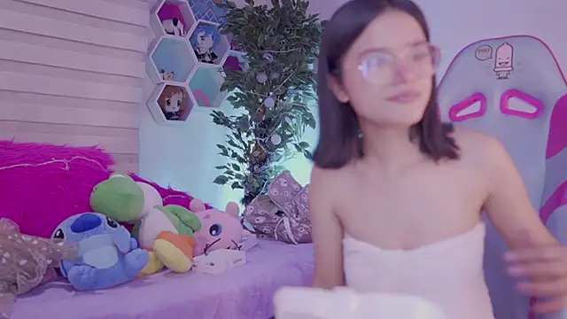 Snapshot of Lana_Dreams_ chatting on October 4, 2025, 4:58 am Lana Dreams online show from October 4, 2025, 4:58 am