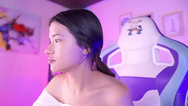 Lana Dreams  online show from November 6, 2025, 12:47 am